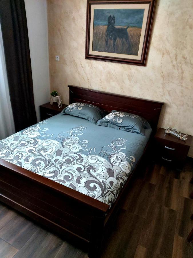 Apartmani Vuk Cetinje Exterior photo